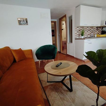 Apartmani Obala Baska  Ngoại thất bức ảnh
